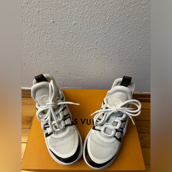 LV Louis Vuitton Archlight sneakers size 35 - Picture 8 of 12